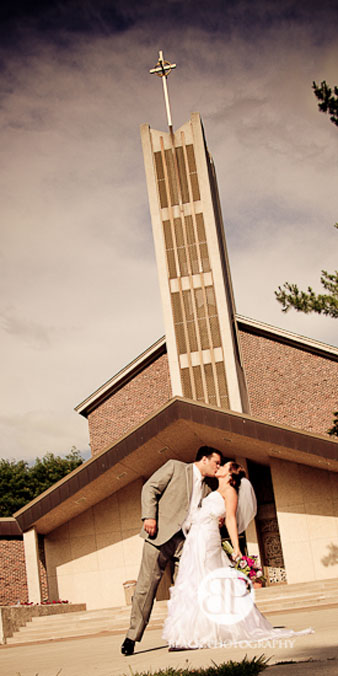 Wedding Photos in Johnston, IA